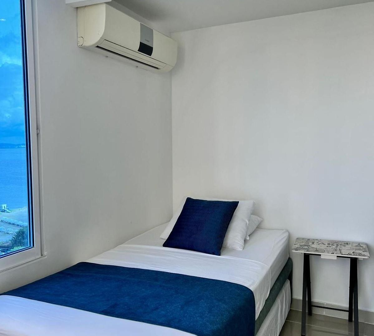 Apartamento Por Dias Laguito Ctg *