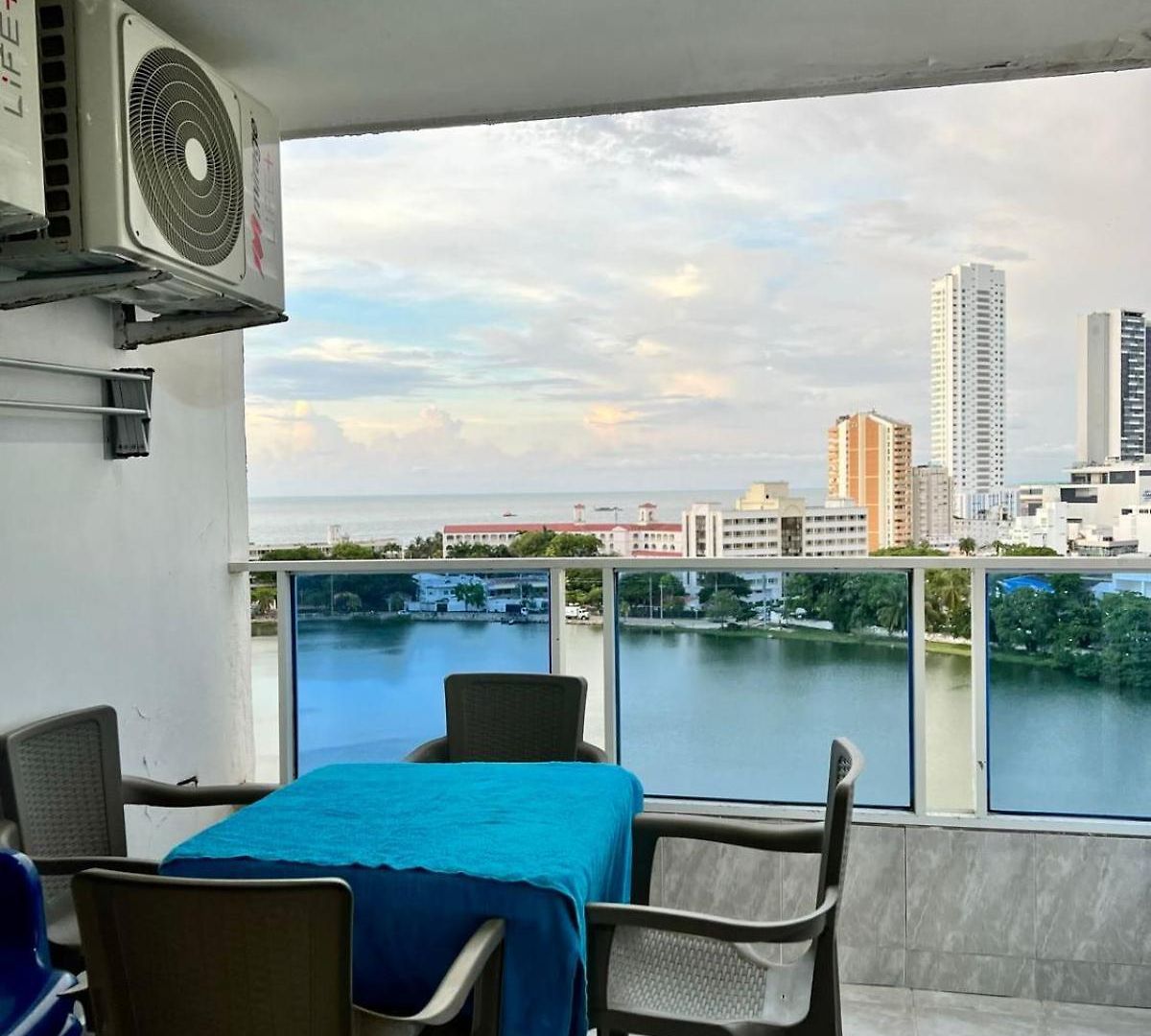 Por Dias Laguito Ctg Apartamento