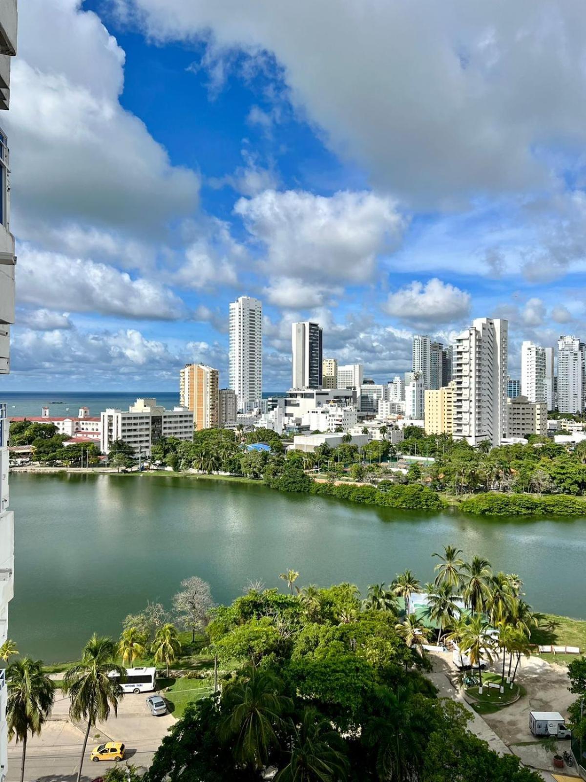 Apartamento Por Dias Laguito Ctg *