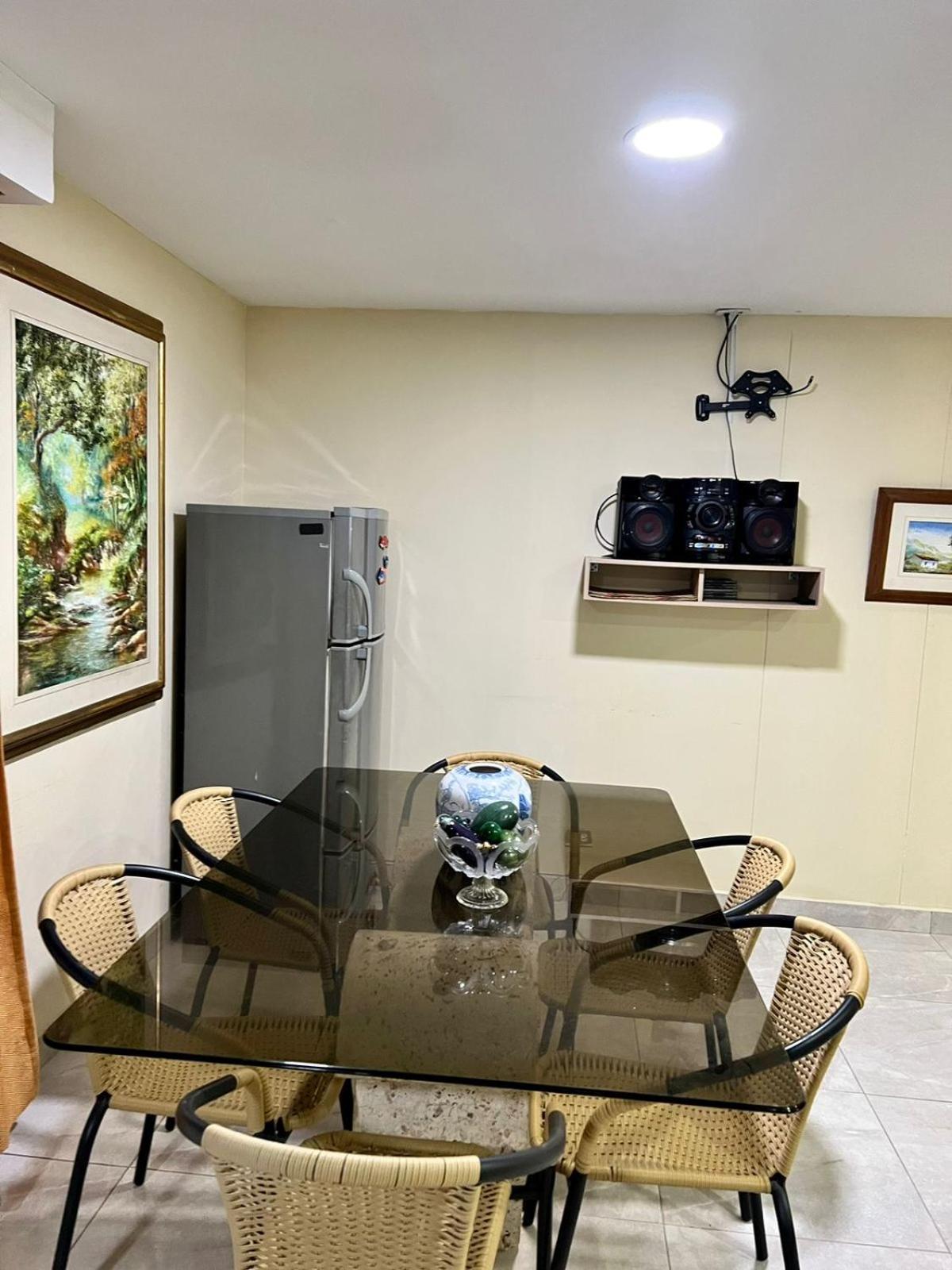 Por Dias Laguito Ctg * Cartagena